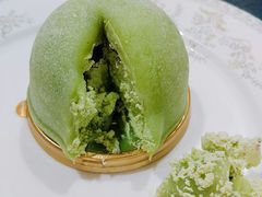 -蜜蜂小象·榴莲千层蛋糕(时代汇11栋店)