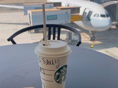 -星巴克(香港国际机场44号闸店)