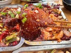 -杨老头鲜货烧烤(太古里店)