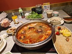 -一绪に寿喜烧(荟聚店)