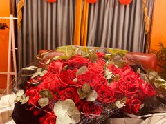 -泓炙颐凤鲜海鲜火锅料理(桐乡店)