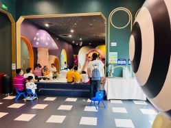 -MELAND CLUB亲子乐园·派对·餐厅(北京芳圆里ID MALL店)
