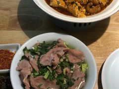 -全牛匠·乐山跷脚牛肉(新中关店)