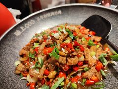 -味上湘菜馆(岳麓山店)
