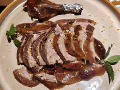 -青年公社烤鸭(熙悦天街店)
