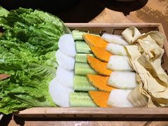 蔬菜拼盘-白乐天毛肚火锅馆(解放碑店)