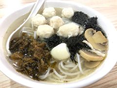 -老滕家过桥米线(金鱼胡同店)