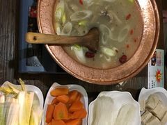 白汤羊肉-霄汉羊排(万松园一店)