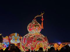 -淄博花灯齐彩城