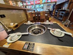 -沸炉重庆老火锅(军事博物馆店)