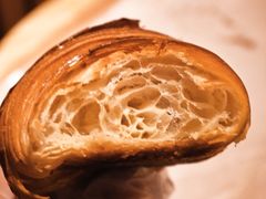 原味可颂-天井·丑面包搭咖啡