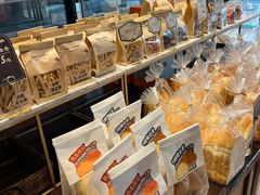 -红跑车蛋糕世界(清江路店)