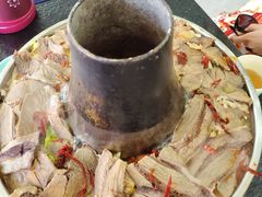 -撒拉人家.酸菜牦牛肉火锅