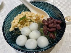 爆款焦糖冰粉-望乡楼上海菜(日月光店)