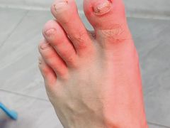 -世龙世家手足健康护理连锁(福田梅林路润裕花园店)