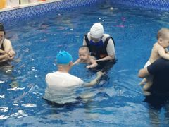 -Swim斯卫姆国际儿童游泳中心(红博中央公园店)