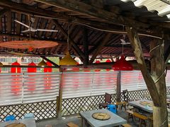 -咊记茅草棚柴火鸡(乌当店)