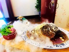 罾蹦鲤鱼-卫鼎轩·家宴(水上公园店)