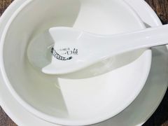 -山城外·非遗酸菜鱼(新都汇融店)