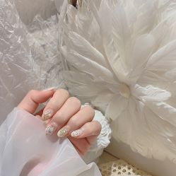 -米小兔美甲美睫