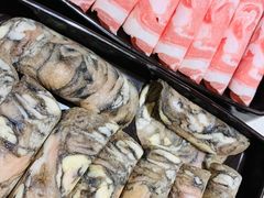 -炙爱鮮貨火锅(中东砂之船店)