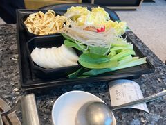 -一席地·本地鸡窝·杭帮鸡火锅(萧山银隆百货店)