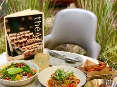 -théATRE茶聚场·餐厅(环球金融中心店)