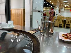 -屯老二农家铁锅炖·行业领军者(梅江店)