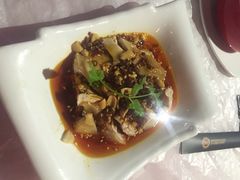 B.one彼湾映像餐厅-JUKEBOX玖部音乐餐厅(华侨城店)