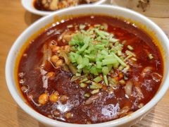 -诚铭记·虾仁汤包·成都小吃(融创店)