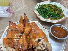 -盛得农家美食·无花果浸鸡·古法烧鸡·竹筒饭(白水寨森林海店)