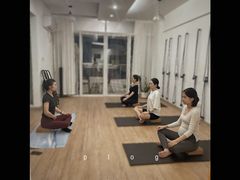 -遇见瑜伽WITH YOGA瑜伽普拉提生活馆