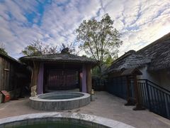 -四季贵州·山地温泉水世界