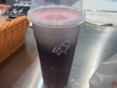 -喜茶(上海淮海中路渔阳里店)