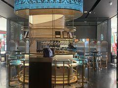 -凤凰湘语·平价海鲜餐厅(浦东旗舰店)