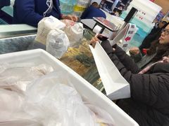 -上海哈尔滨食品厂(汇联商厦店)