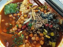 -丽丽三鲜螺蛳粉(田林路店)