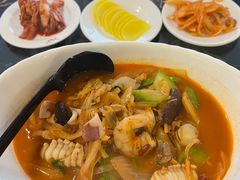 -桃园中华料理炸酱面(燕儿岛路店)
