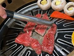-炼火烤肉店