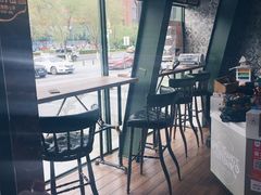 -秋田满满烘焙店