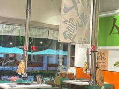 -山野的朋友露营炭火烤肉