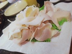 -唇辣号重庆老火锅(亦庄店)