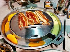 -哈哈碳都·牛肋条无限自助烤肉(台江万达店)