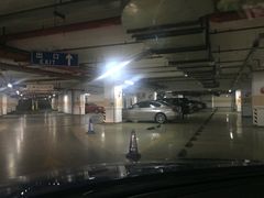 场地-中原城市广场-停车场