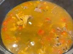 -黔蘑菇四季餐厅(观山湖店)