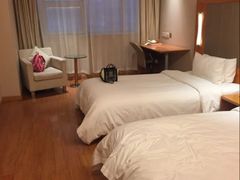 -全季酒店(西安凤城二路店)