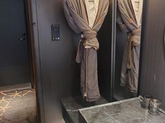 -朵兰达V酒店(长沙砂子塘地铁站店)