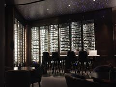 -wineapp葡萄酒餐吧(外滩金融中心店)