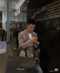 -时尚殿堂明星门店