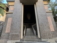 -海南清水湾莱佛士酒店